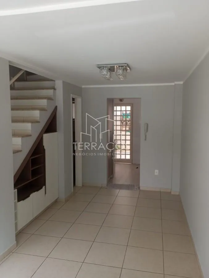 Casa em Condomínio para Venda em Jundiaí / SP no bairro Vila Alati