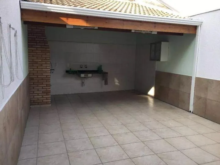 Garagem — casa de 3 quartos 201m² venda em Jardim Caçula, Jundiaí SP R$ 690.000