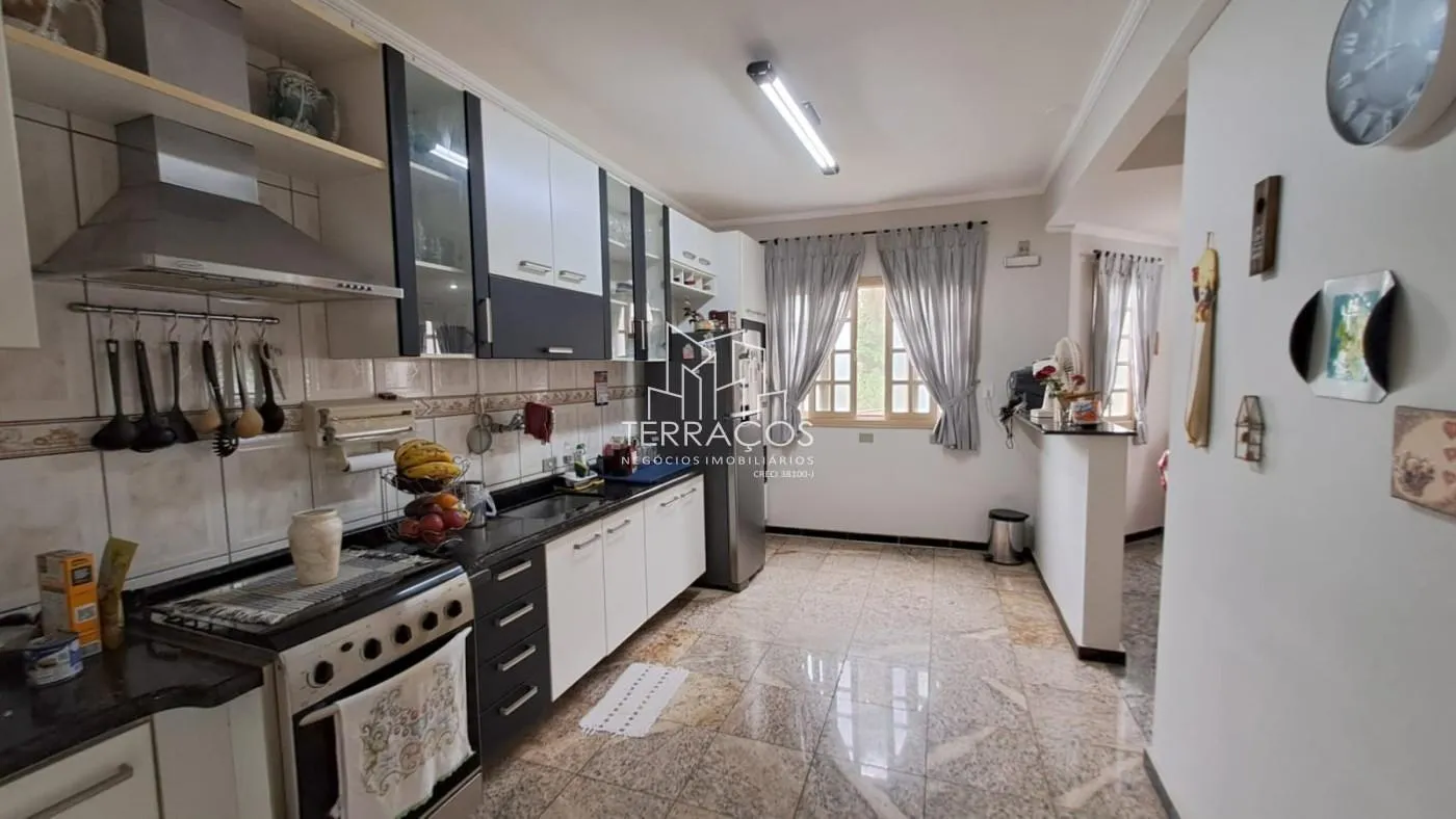 Garagem — casa de 3 quartos 212m² venda em Pau Arcado, Campo Limpo Paulista SP R$ 595.000