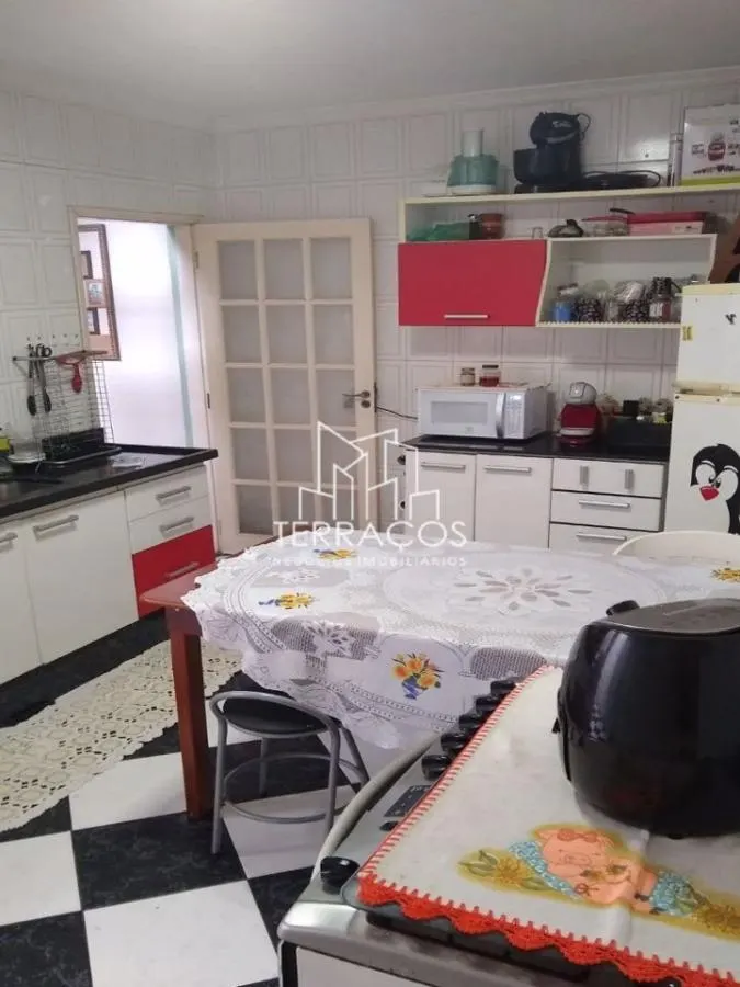 SOBRADO À VENDA, 3 DORMITÓRIOS/1 SUÍTE, VILA ARENS II, PRÓXIMO À SAMUEL MARTINS, JUNDIAÍ SP — foto 2