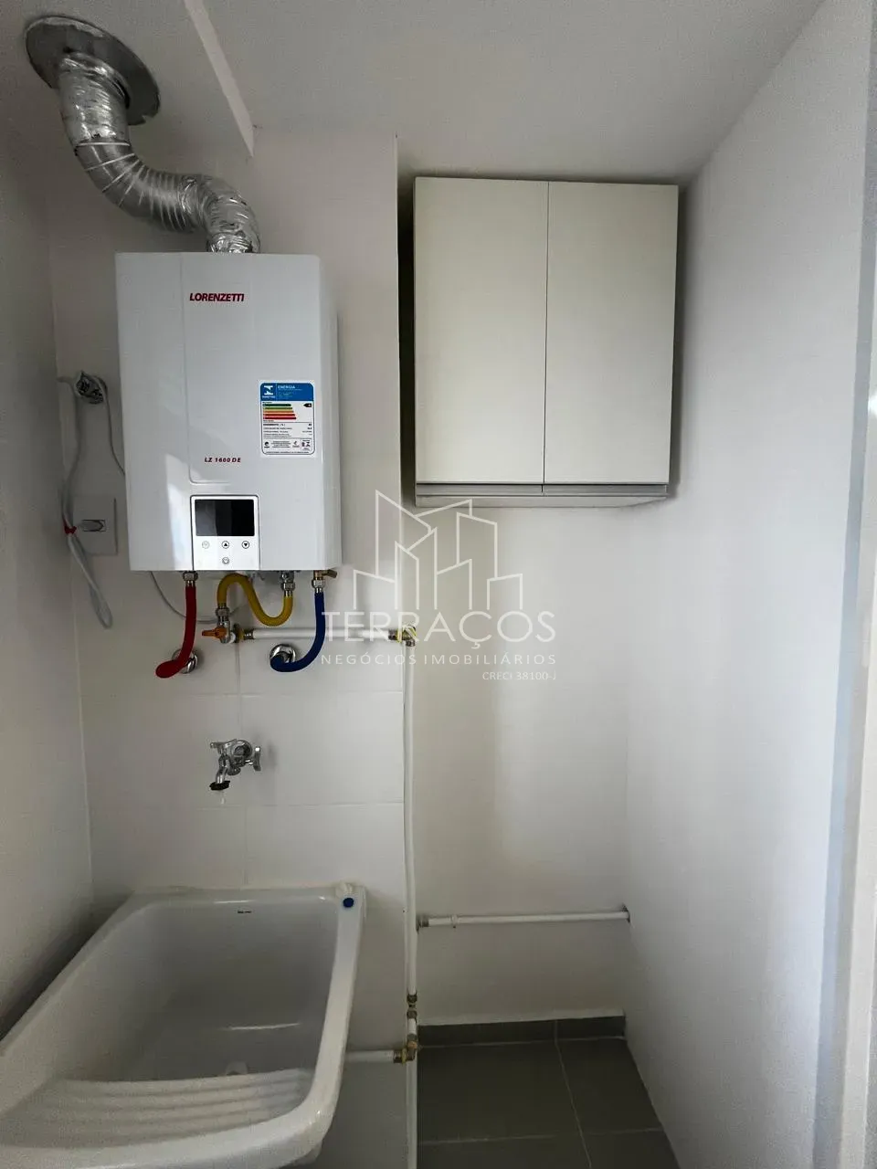 Garagem — apartamento de 2 quartos 54m² locação em Jardim Carolina, Jundiaí SP R$ 2.800