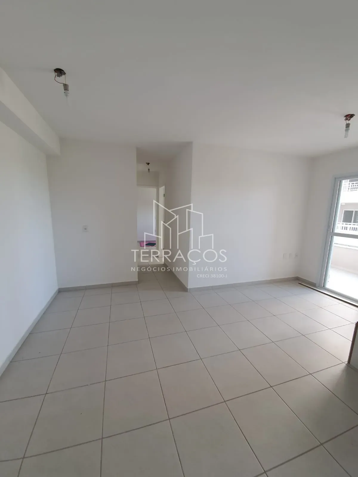 Garagem — apartamento de 2 quartos 66m² locação em Jardim Guanabara, Jundiaí SP R$ 3.390