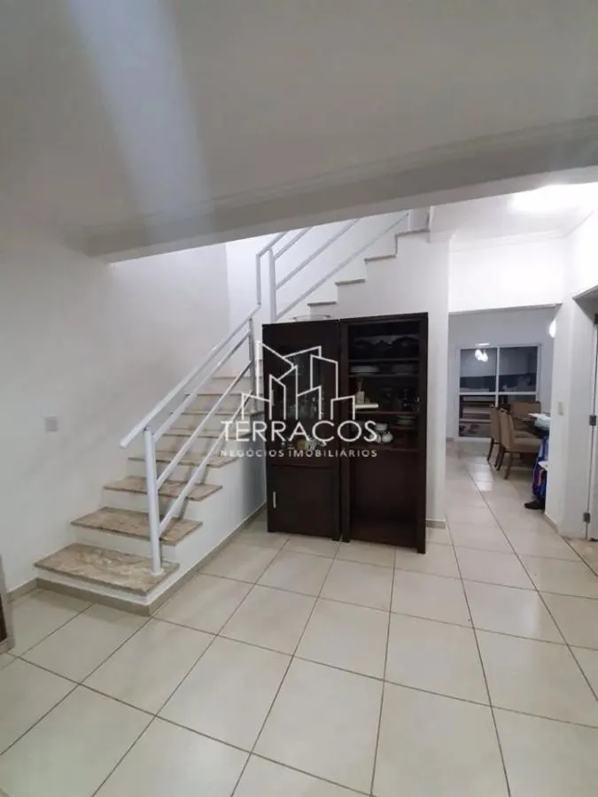CONFORTÁVEL SOBRADO À VENDA NO CONDOMÍNIO RESIDENCIAL VILLAGIO DI SAN FRANCESCO, MEDEIROS, JUNDIAÍ SP — foto 3