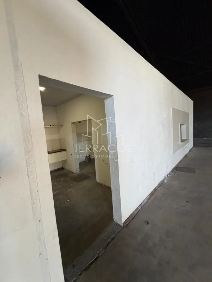Área externa — imóvel comercial 750m² locação em Soares, Jarinu SP R$ 18.750