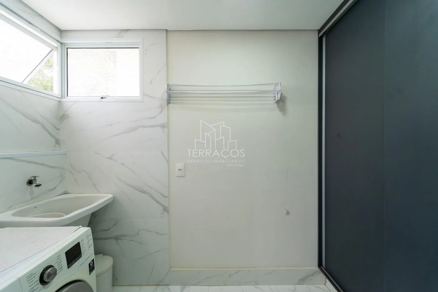 Suíte — casa de 3 quartos 97m² venda em Colônia, Jundiaí SP R$ 889.900