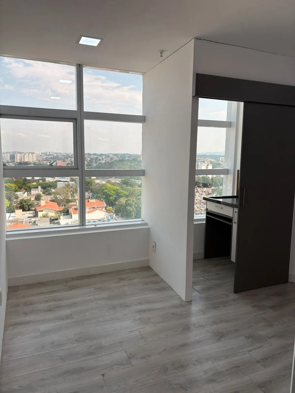 SALA COMERCIAL - COND. GOLDEN OFFICE - JUNDIAÍ — foto 1