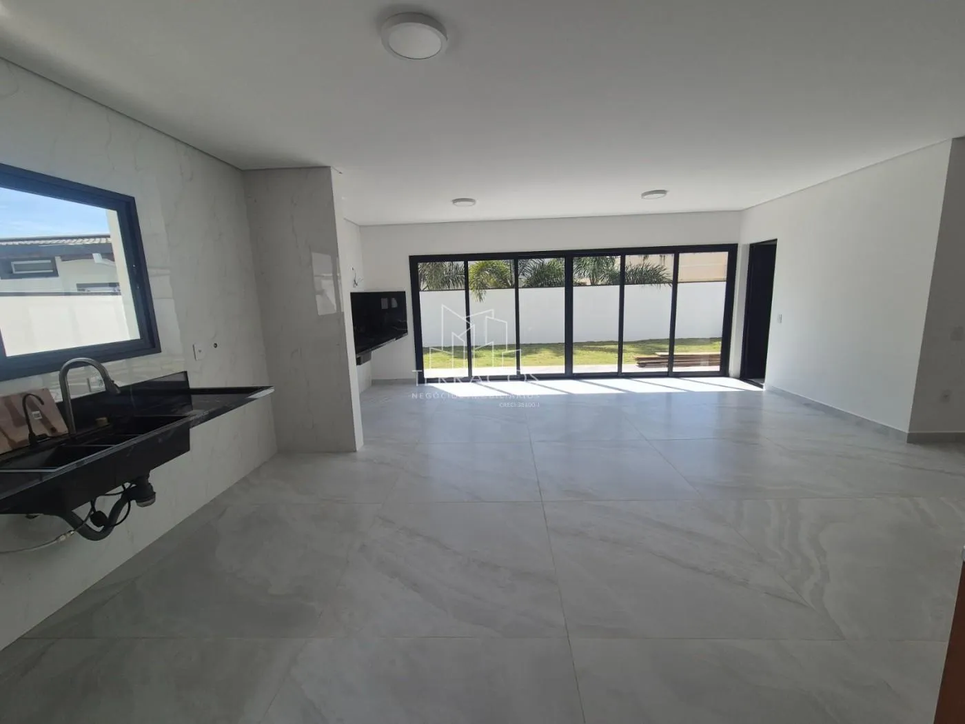 Varanda — casa de 3 quartos 230m² venda em jardim Patelli, Itupeva SP R$ 1.750.000