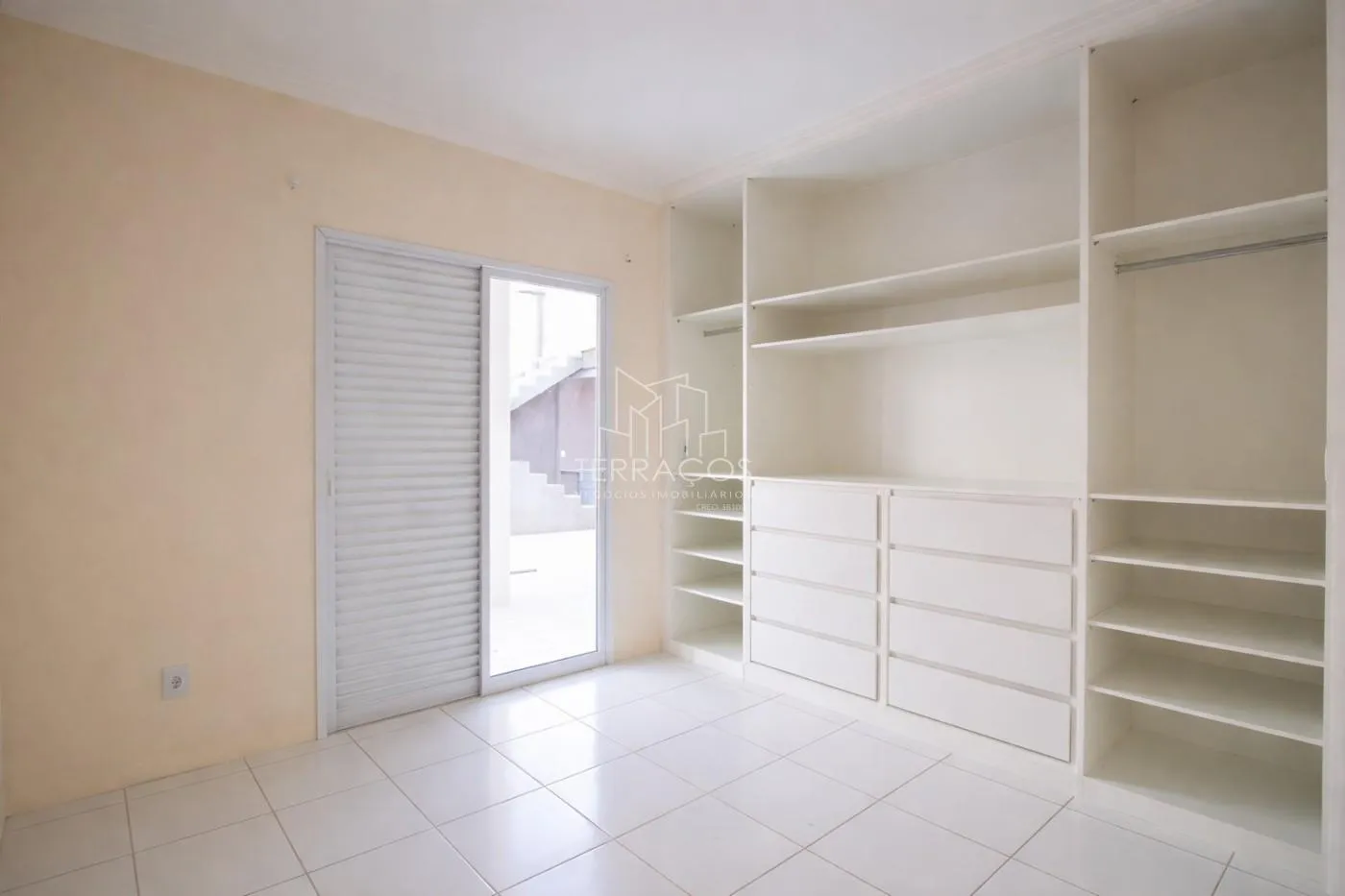 Ambiente 16 — residential / sobrado de 4 quartos 288m² venda em Horto Santo Antonio, Jundiaí SP R$ 1.219.000