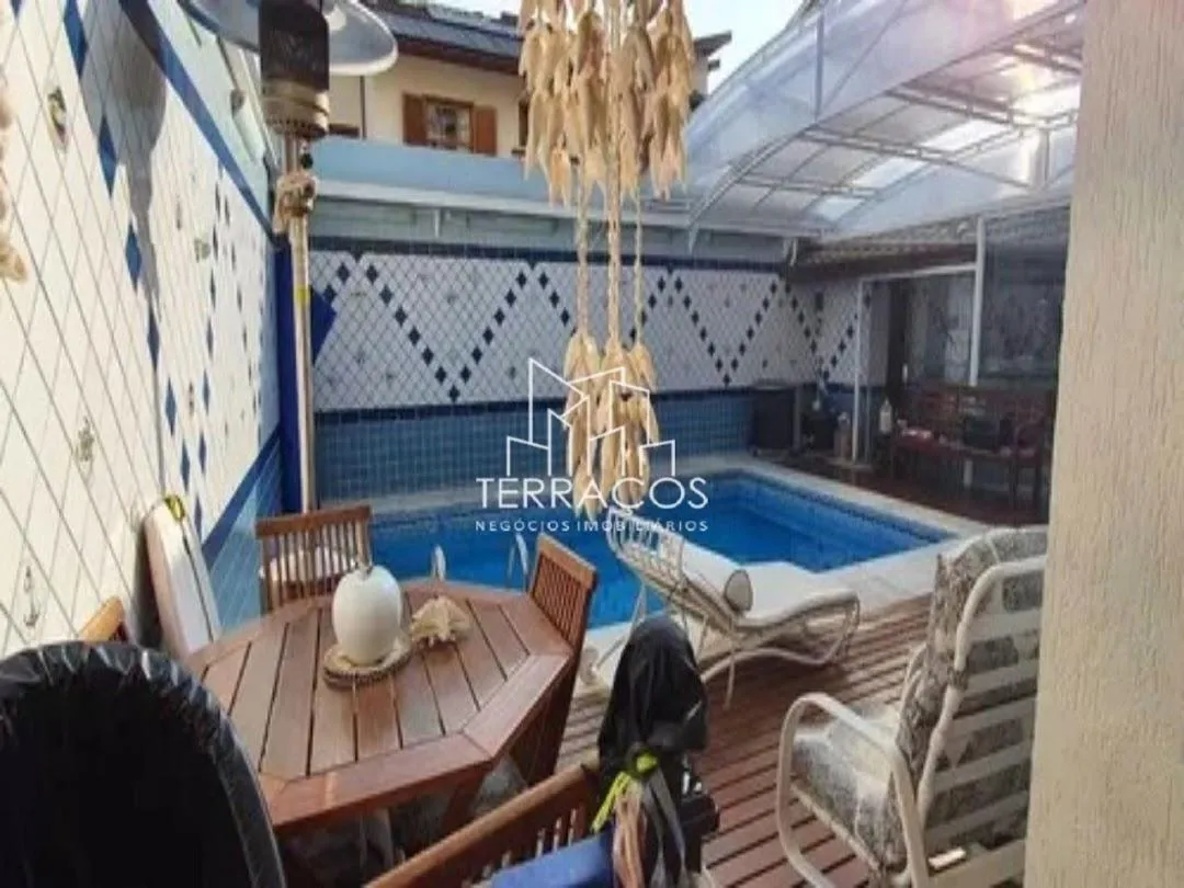 CHARMOSA CASA TÉRREA À VENDA NO CONDOMÍNIO JARDIM SANTA TEREZA EM JUNDIAÍ SP