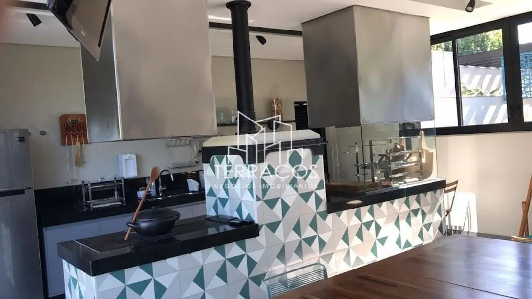 MODERNA CASA À VENDA EM CONDOMÍNIO DE ALTO PADRÃO - CONDOMÍNIO QUINTA DAS PAINEIRAS EM JUNDIAÍ SP — foto 2