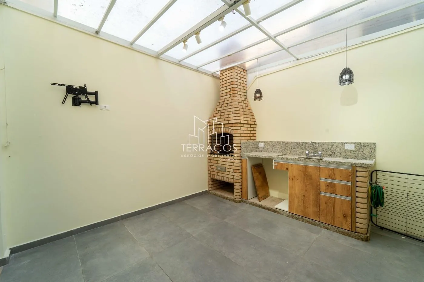 Varanda — casa de 2 quartos 72m² venda em Colônia, Jundiaí SP R$ 620.000
