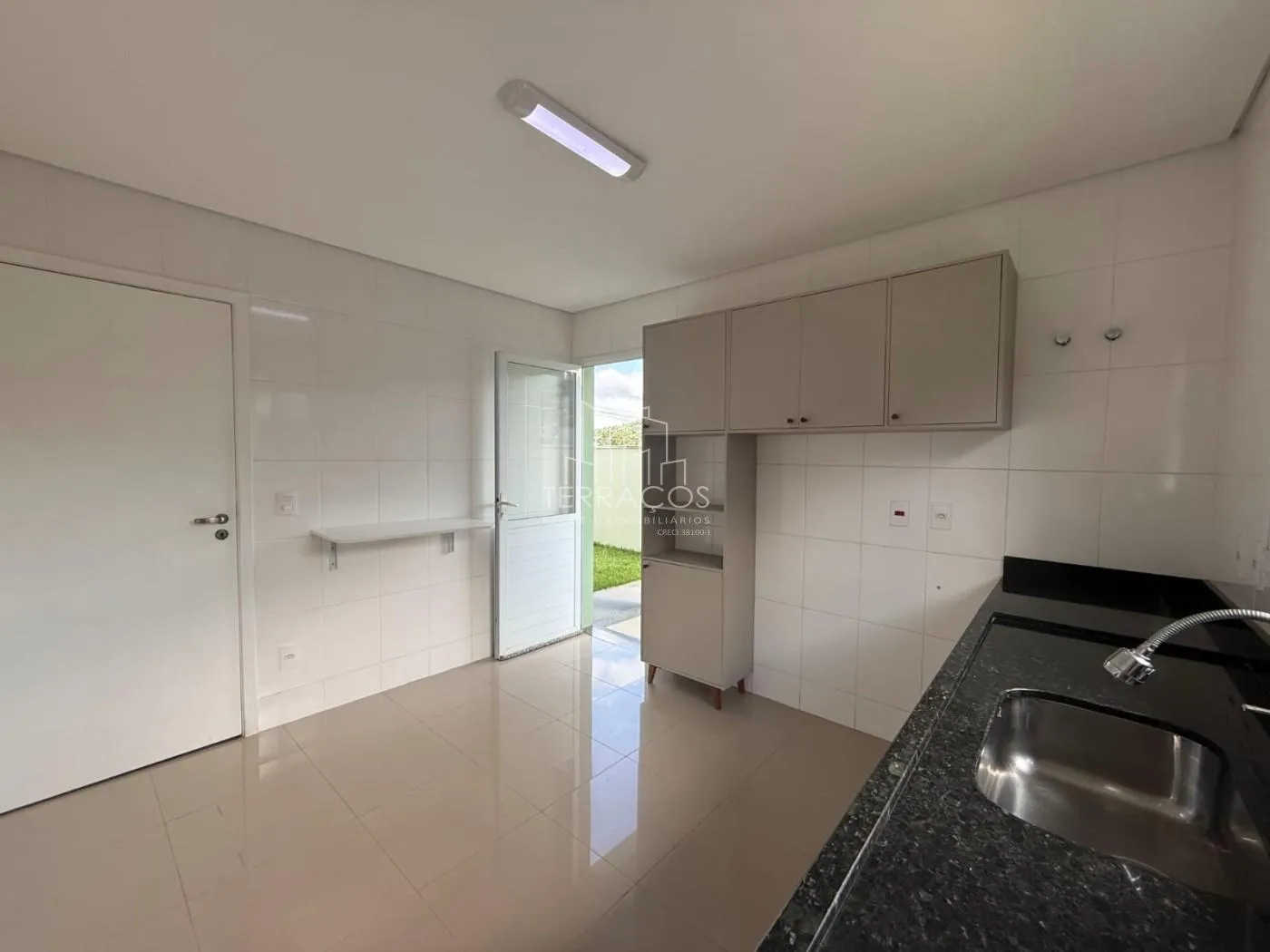 Garagem — casa de 3 quartos 200m² venda em Jardim Primavera, Itupeva SP R$ 1.187.500