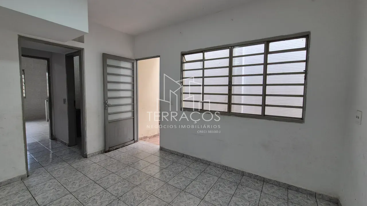Casa comercial/residencial com 2 quartos para alugar na Rua Barão de Teffé, 902, Jardim Ana Maria, Jundiaí — foto 1