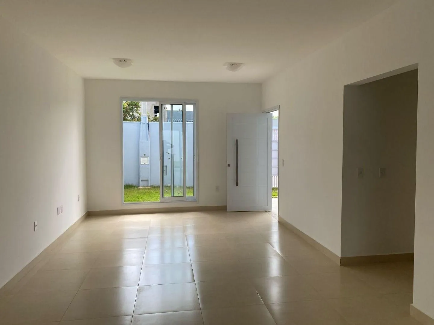 Garagem — casa de 3 quartos 124m² venda em Parque dos Cafezais V, Itupeva SP R$ 699.000