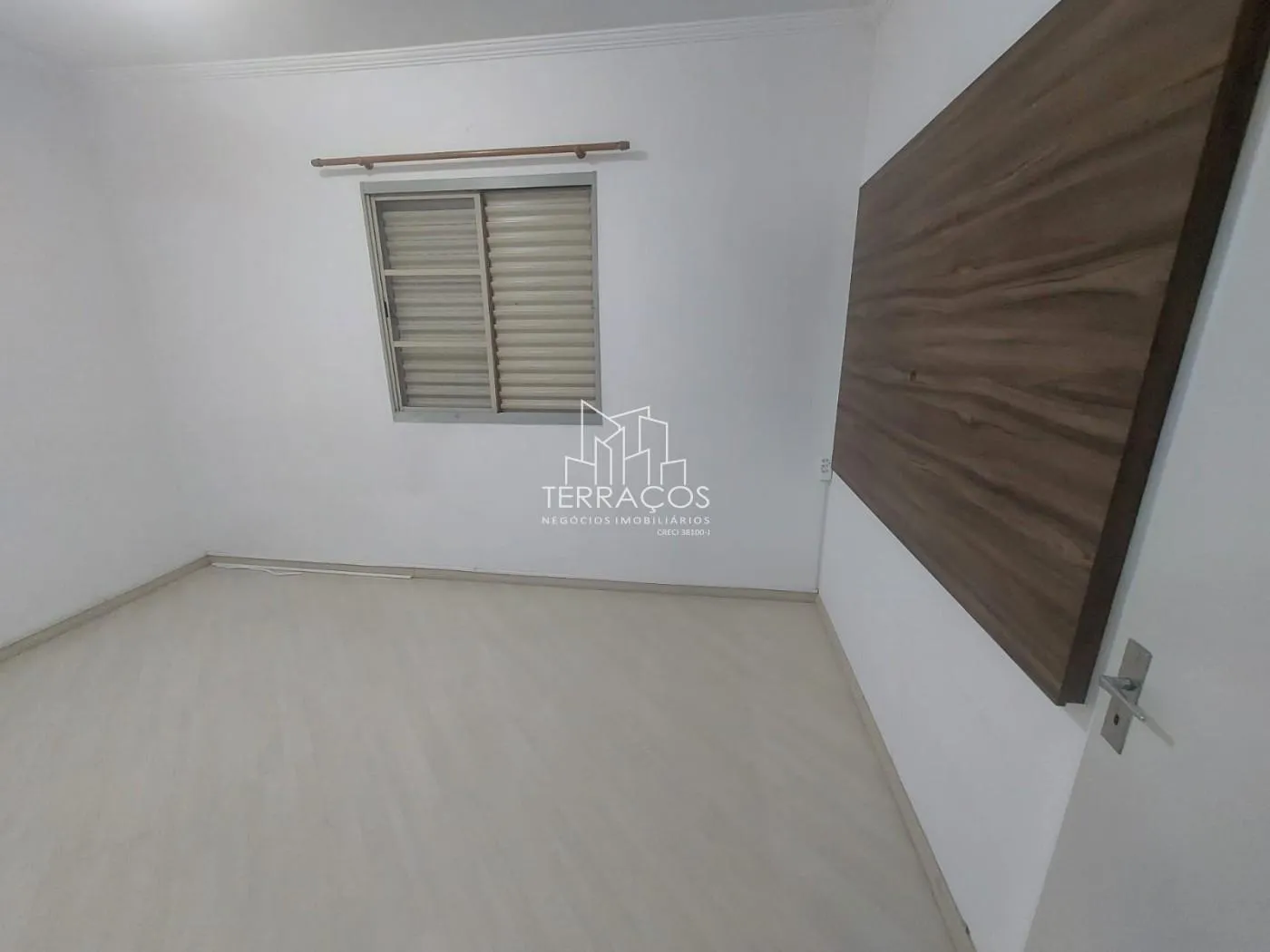 Área de serviço — apartamento de 2 quartos 55m² locação em Jardim América, Jundiaí SP R$ 1.800