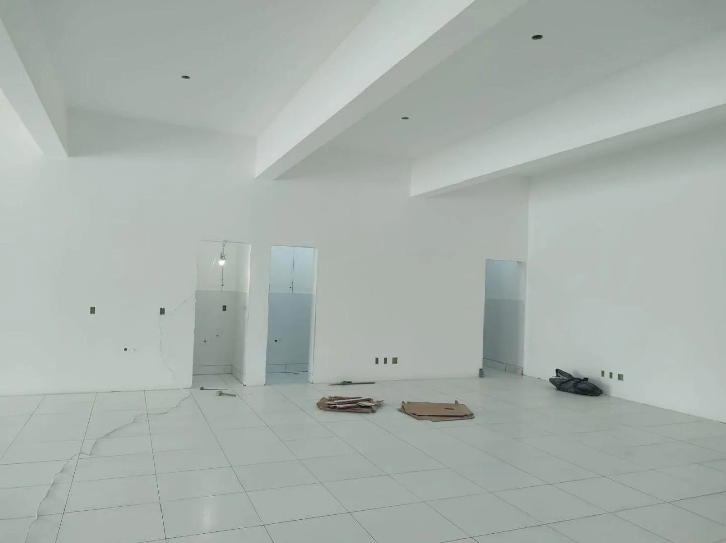 SALÃO COMERCIAL 2 PAVTOS. ÓTIMA LOCALIZAÇÃO EM JUNDIAÍ - SP