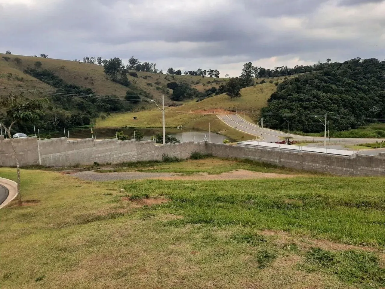 TERRENO COND. ECOLOGIE RESIDENCIAL EM ITATIBA/SP, VISTA PARA UMA LAGOA — foto 2